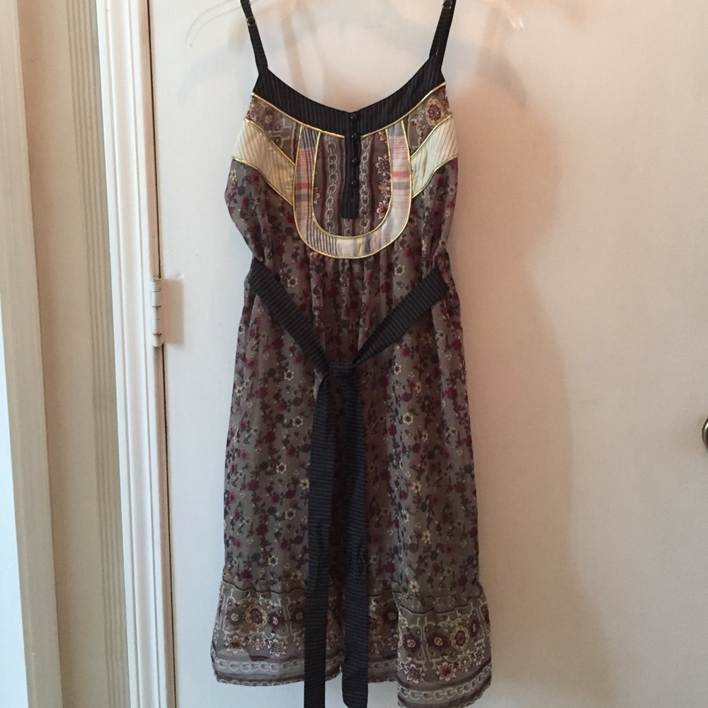 Summer dress/women’s multicolor size S